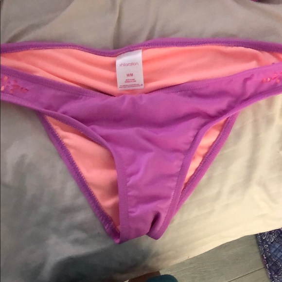 Target bikini - Picture 2 of 3